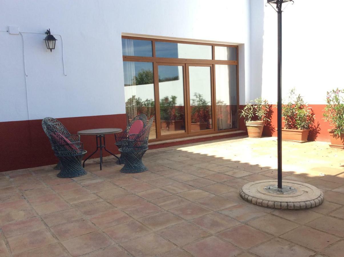 Santa Marta Complejo Rural Con Pista De Padel Konuk evi Archidona Dış mekan fotoğraf